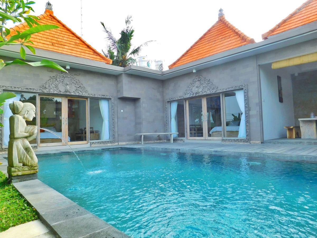 Ubud Lestari Villa Exterior photo